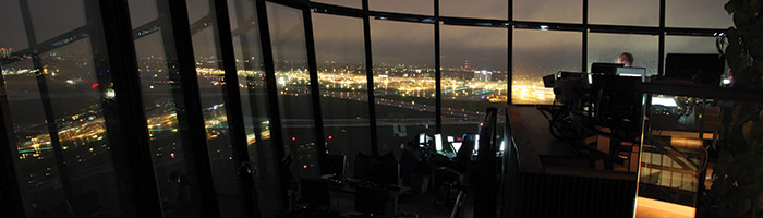 twr700x200.jpg